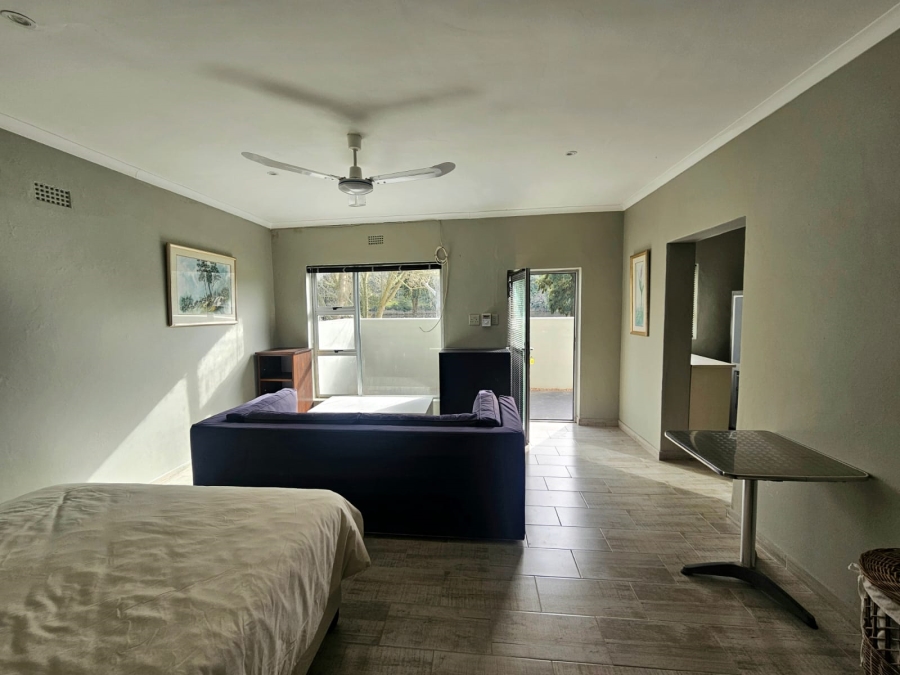 6 Bedroom Property for Sale in Malgas Western Cape